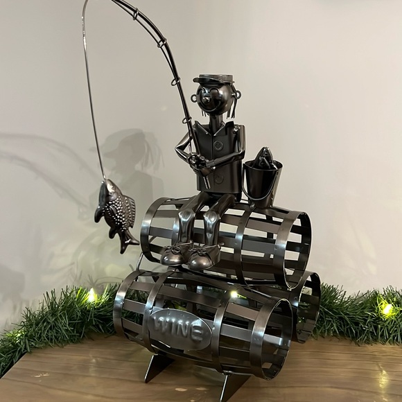 ⭐️ WINE BODIES Iron Metal Wine Holder ⭐️ - Picture 2 of 8